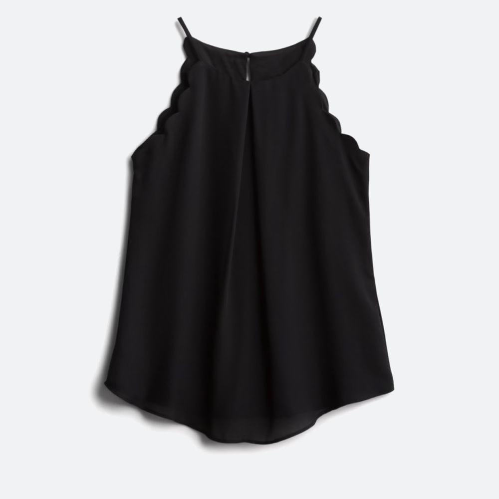 Valdez scallop trim detailed blouse. Button closure. Scoop neck.
